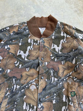 Load image into Gallery viewer, Vintage Mossy Oak Fall Foliage Bomber Jacket (XL)