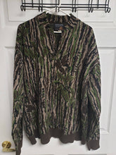 Load image into Gallery viewer, Vintage Rattlers Brand Realtree Henley Pullover - XXL