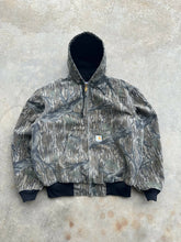 Load image into Gallery viewer, Vintage Carhartt Treestand Camo Jacket (L??)