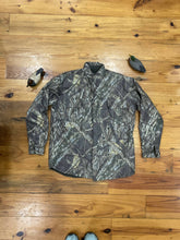 Load image into Gallery viewer, Drake Insulated Shirt/Jacket EUC