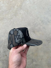 Load image into Gallery viewer, Vintage Whitetails Unlimited Trebark SnapBack (??)