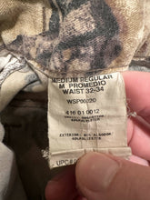 Load image into Gallery viewer, Vintage Mossy Oak Forest Floor Pants (M)