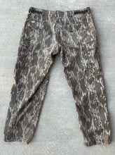 Load image into Gallery viewer, Duxbak Mossy Oak Bottomland Pants (Size in Description)