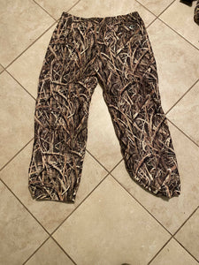 Mossy Oak Blades rain pants XL