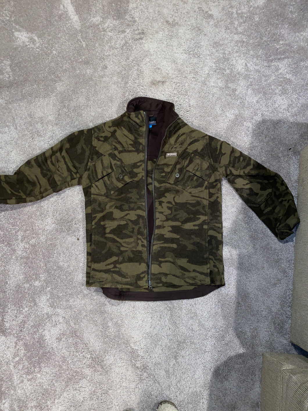 Columbia Wool Jacket ( L)