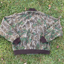 Load image into Gallery viewer, Vintage Mossy Oak Green Leaf Made In USA Bomber Jacket (L)