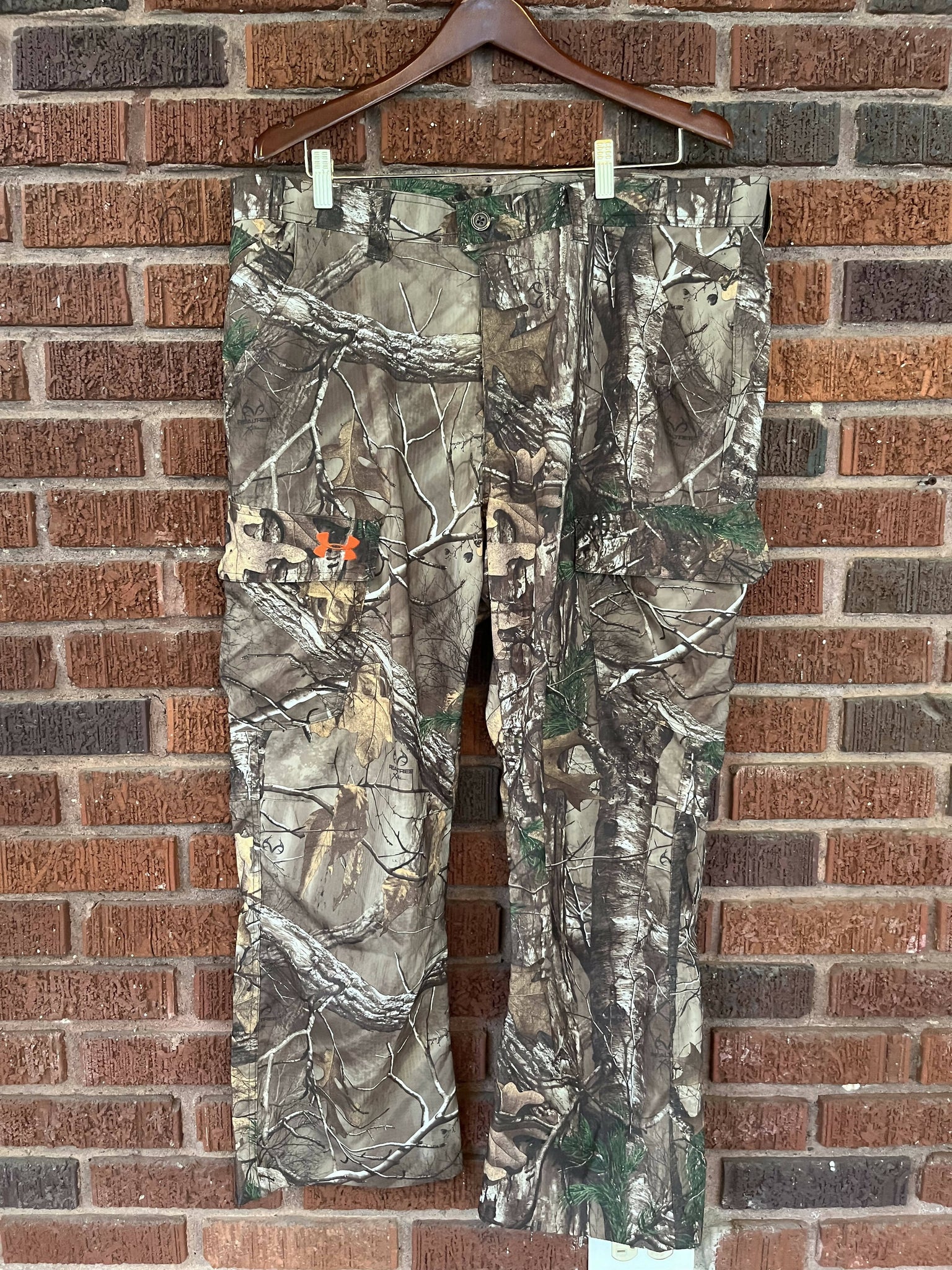 Under Armour Brand Lightweight Realtree Xtra Cargo Pants Adult Size 40 –  Camoretro
