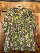 Load image into Gallery viewer, Mossy Oak Full Foliage Short Sleeve Shirt (XL)🇺🇸