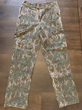 Load image into Gallery viewer, Mossy Oak Greenleaf Pants (32x32)🇺🇸