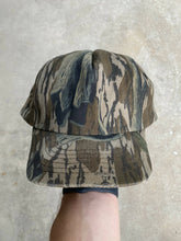 Load image into Gallery viewer, Vintage Mossy Oak Treestand Camo Insulated Hunting Cap