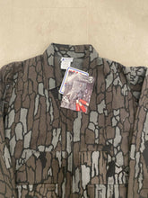 Load image into Gallery viewer, Vintage Big Dutch Trebark Camo Jacket