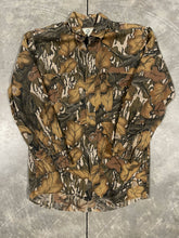 Load image into Gallery viewer, 90’s Mossy Oak Fall Foliage Button Down Shirt (S)🇺🇸