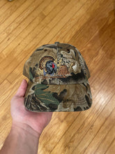 Load image into Gallery viewer, Vintage Turkey Advantage Realtree Camo Hat