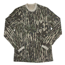 Load image into Gallery viewer, Vintage 80s Realtree Camo Longsleeve Pocket Shirt