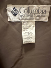 Load image into Gallery viewer, Columbia Upland Vest (L)