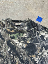 Load image into Gallery viewer, Vintage Mossy Oak Breakup Longsleeve