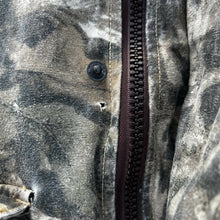 Load image into Gallery viewer, Vintage Remington Camo hunting coat