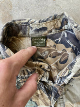 Load image into Gallery viewer, Vintage Spartan Advantage Camo Button Up