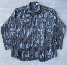 Load image into Gallery viewer, Cabela’s Trebark Button Down Shirt (XL)