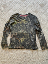 Load image into Gallery viewer, Russell Outdoors Ladies Camo Long sleeve