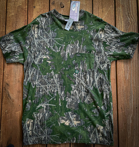 Mossy Oak Shadow Leaf t-shirt * ORIGINAL TAGS*