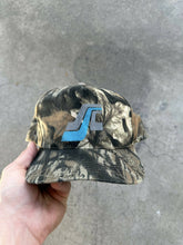 Load image into Gallery viewer, Vintage Mossy Oak Break Up Snapback
