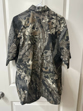 Load image into Gallery viewer, 00’s Vintage RedHead Mossy Oak Breakup Shirt (XL)