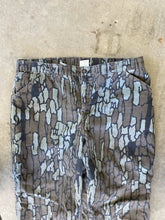 Load image into Gallery viewer, Vintage Duxbak Insulated Pants Trebark Camo (42x32)🇺🇸