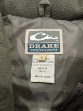 Load image into Gallery viewer, Drake Vest Olive Green Magnattach Down Quilted Puffer (XL)