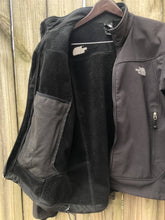 Load image into Gallery viewer, North Face Jacket (M/L)