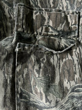 Load image into Gallery viewer, Mossy Oak 3 Pocket Treestand (XL) 🇺🇸