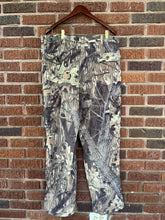 Load image into Gallery viewer, Vintage 90s Westark Made in USA Super Soft Cargo Pants Size L