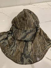 Load image into Gallery viewer, Mossy Oak Treestand SnapBack